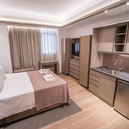 Millennial Trikoupi Apartamento Atenas